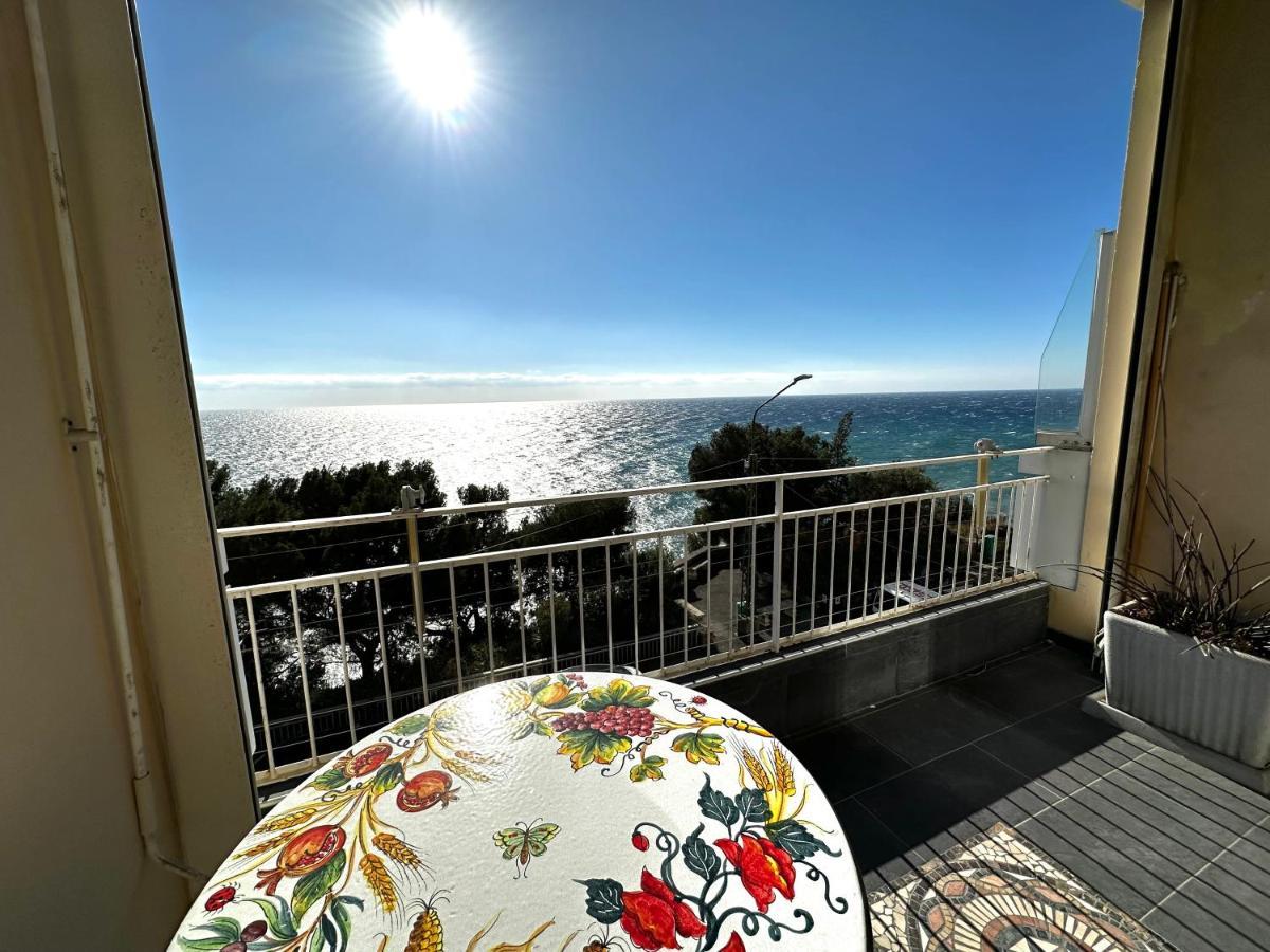 Suite Fronte Mare - Sanremo Exterior photo